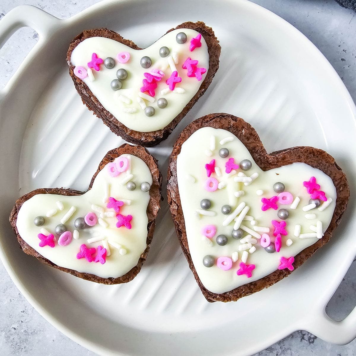 Heart Shaped Brownies | Walking on Sunshine Recipes