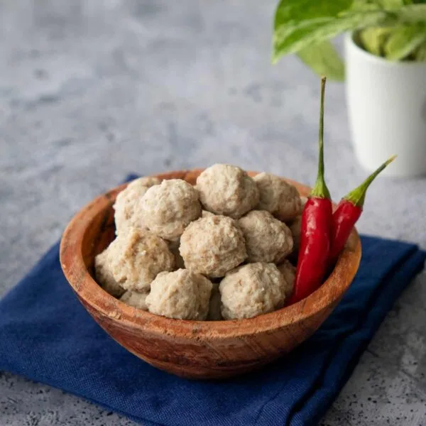 Moo Deng Recipe – Thai Bouncy Pork Meatballs