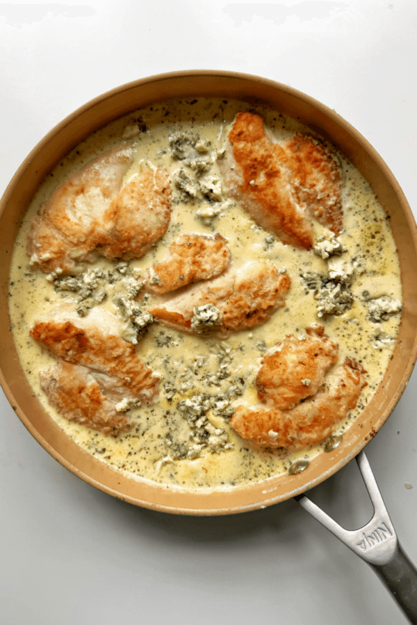 Easy Chicken Gorgonzola | Myriad Recipes