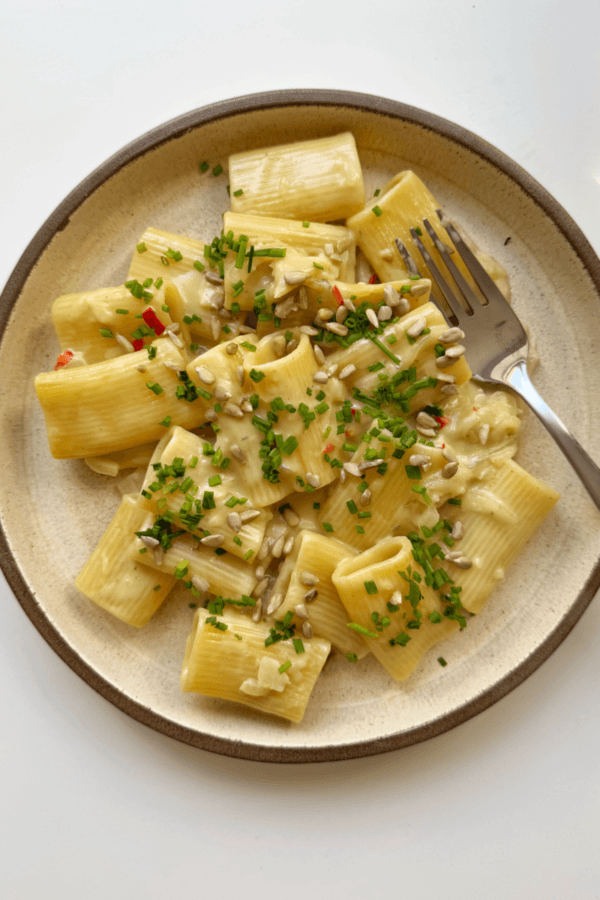 Easy Gorgonzola Pasta (One-Pan) | Myriad Recipes
