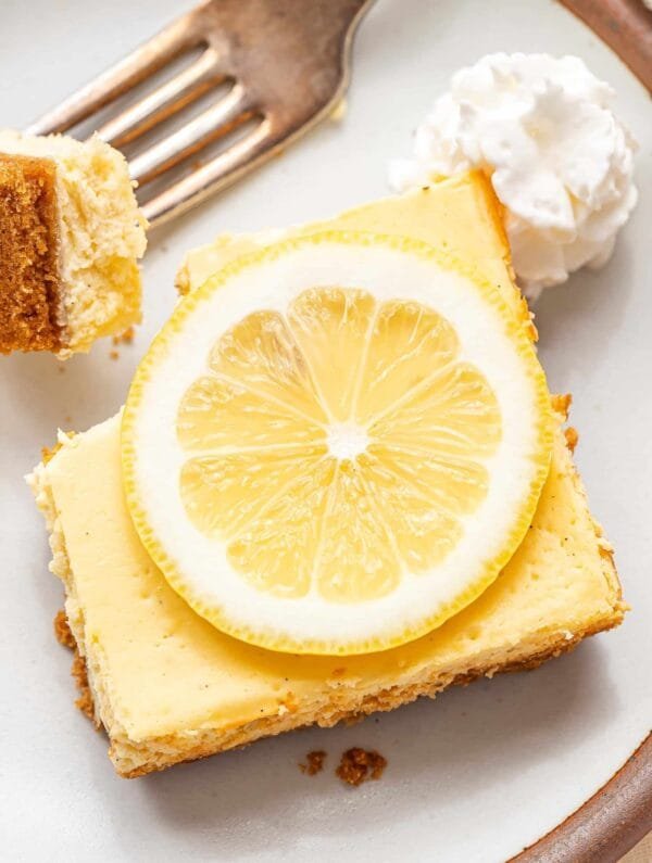 Greek Yogurt Cheesecake Bars – Recipe Runner