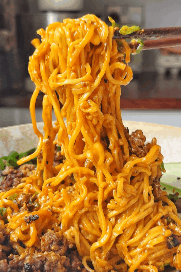 Easy Curry Noodles | Myriad Recipes