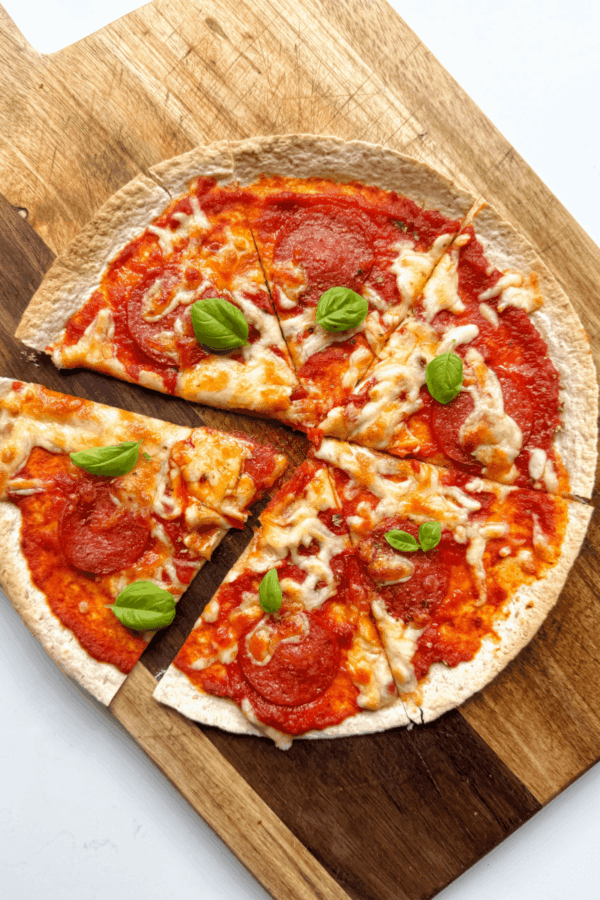 5-Minute Pizza Wrap | Myriad Recipes