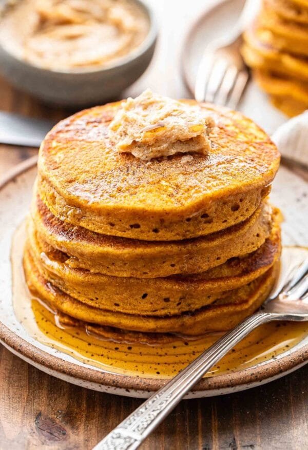 Pumpkin Pancakes (Thick and Fluffy)